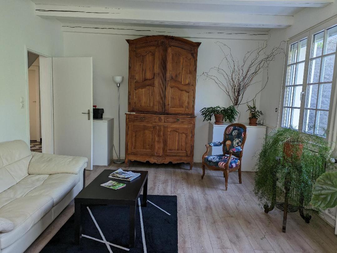 Les Volets Bleus Apartment เมซ์ ภายนอก รูปภาพ